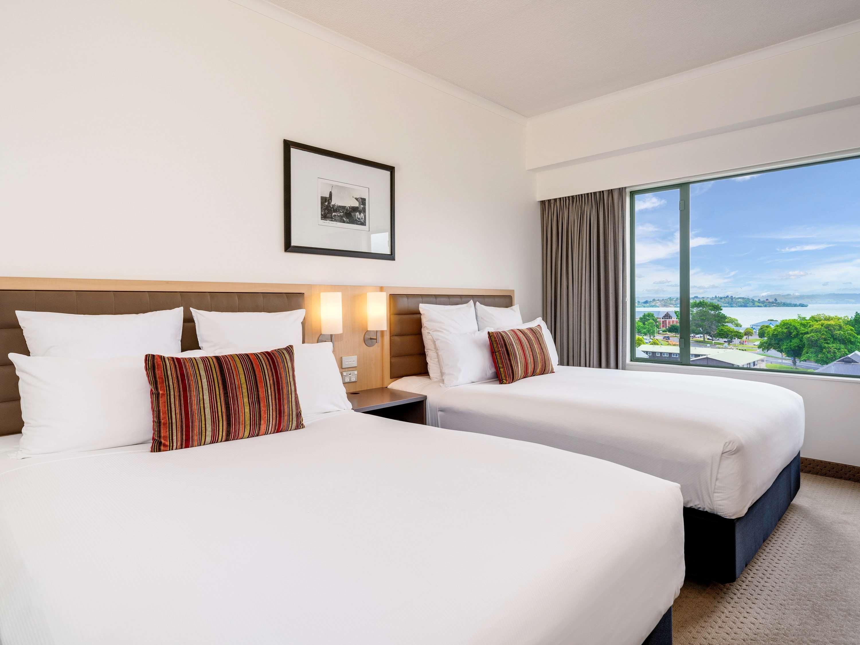 Hotel Novotel Lakeside Rotorua
