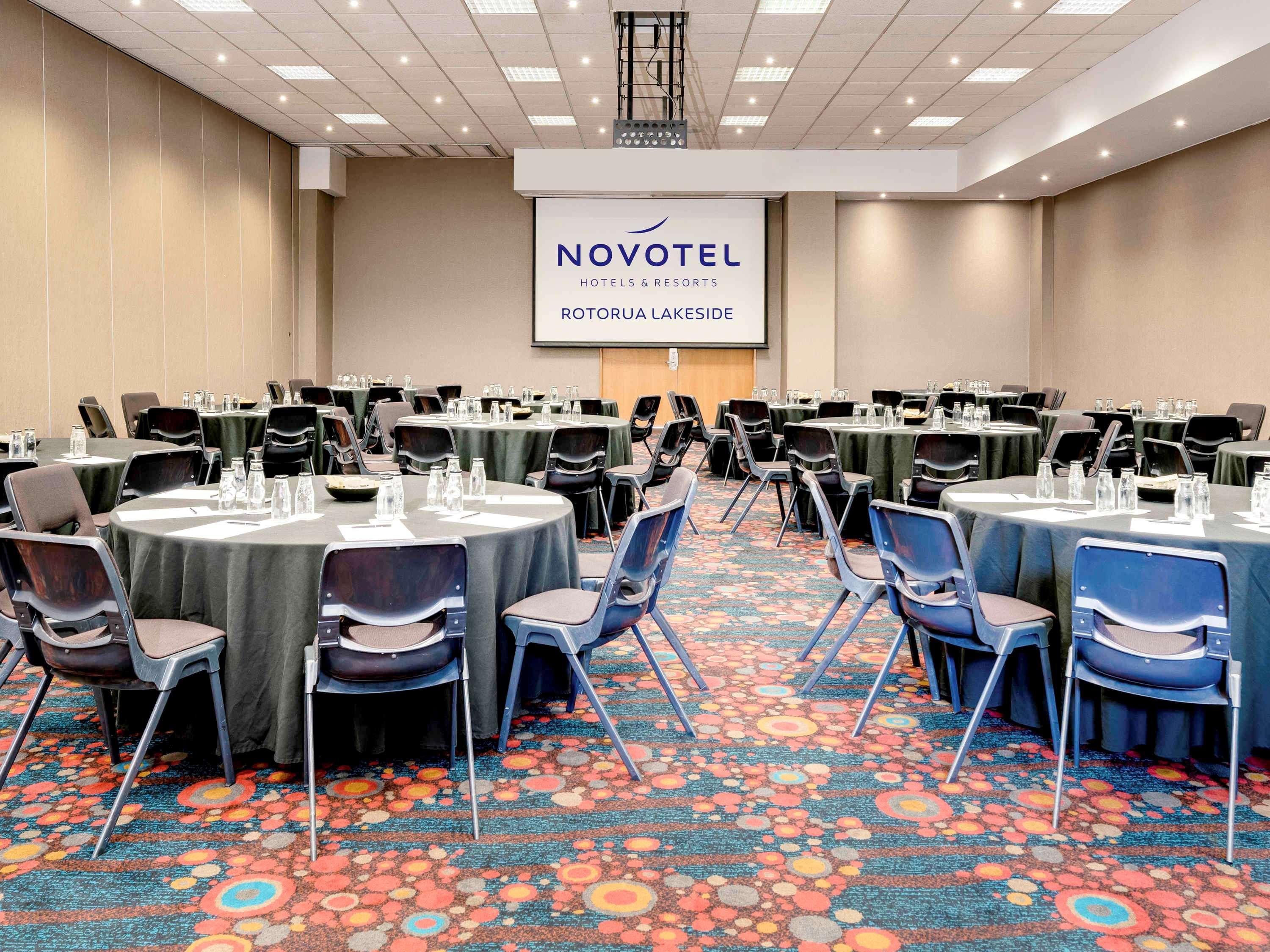 Novotel Lakeside Hotel Rotorua
