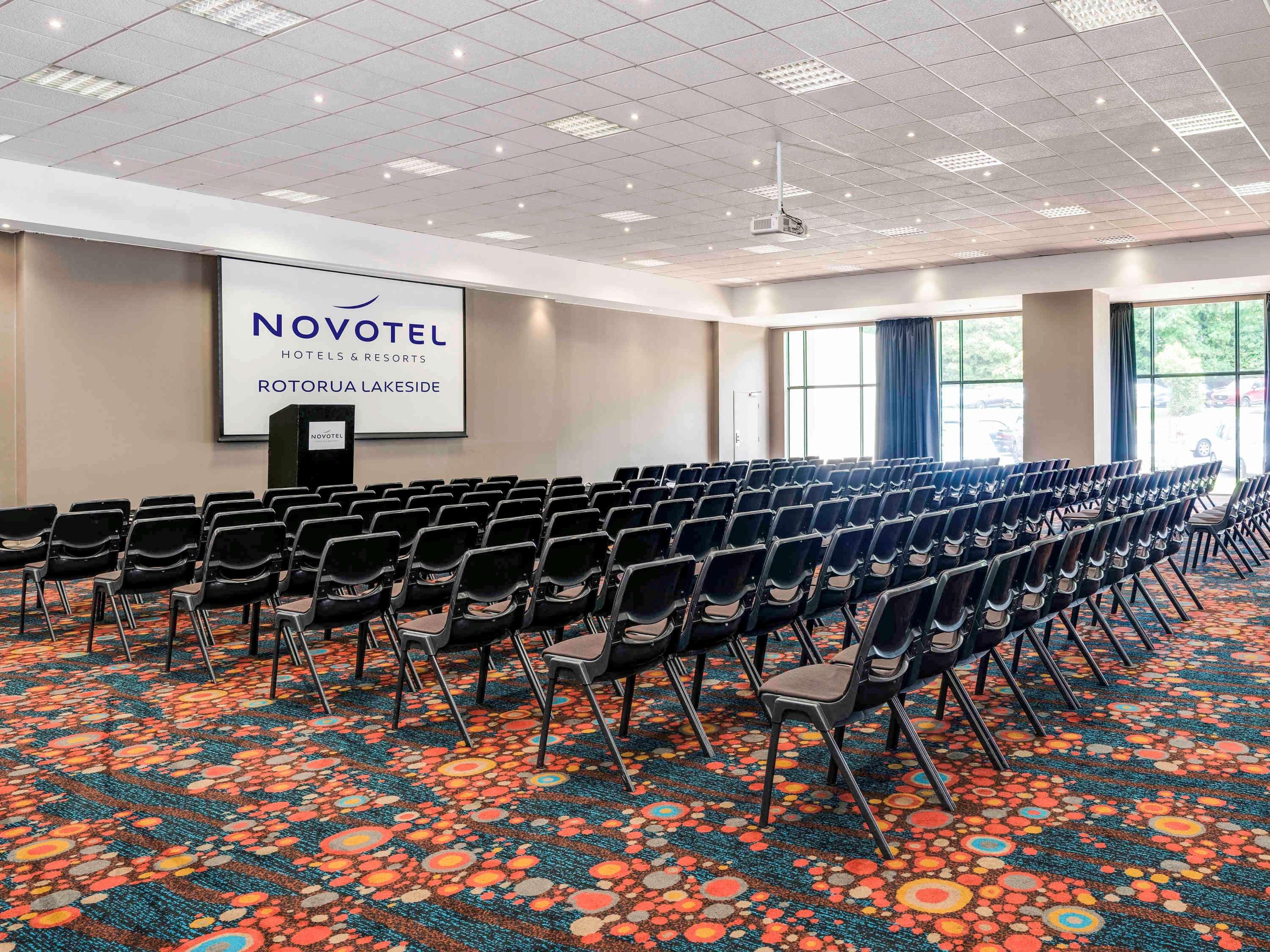 Hotel Novotel Lakeside Rotorua
