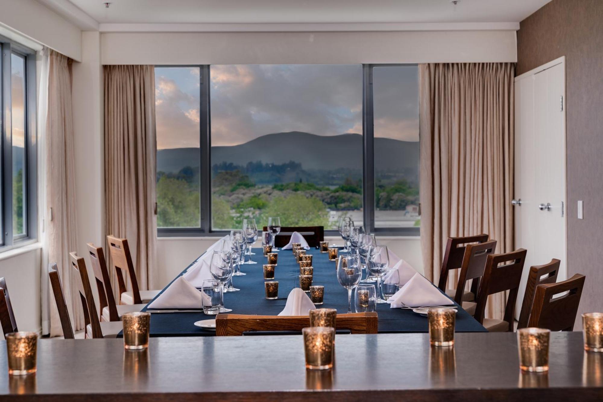 Novotel Lakeside